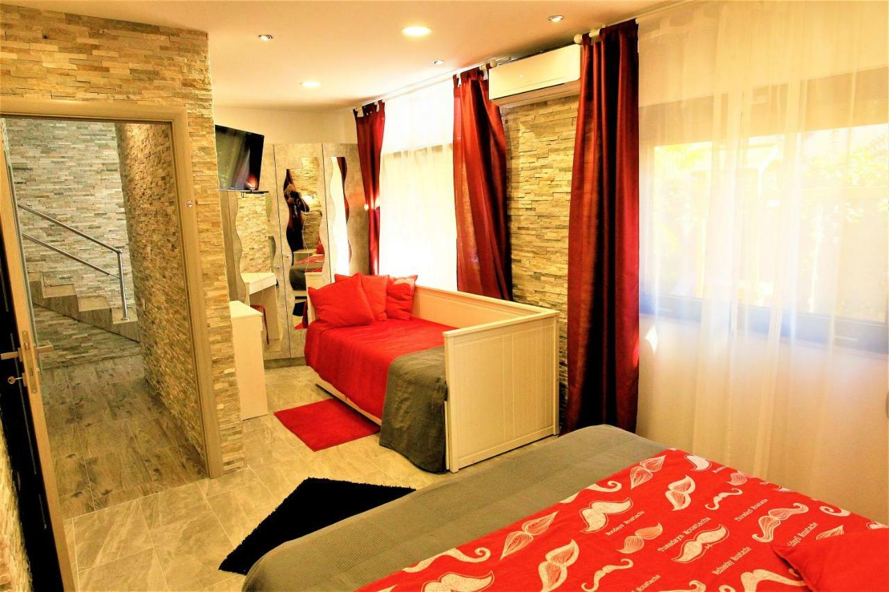 Villa Summer Dream With Heated Pool, Sauna And Jacuzzi