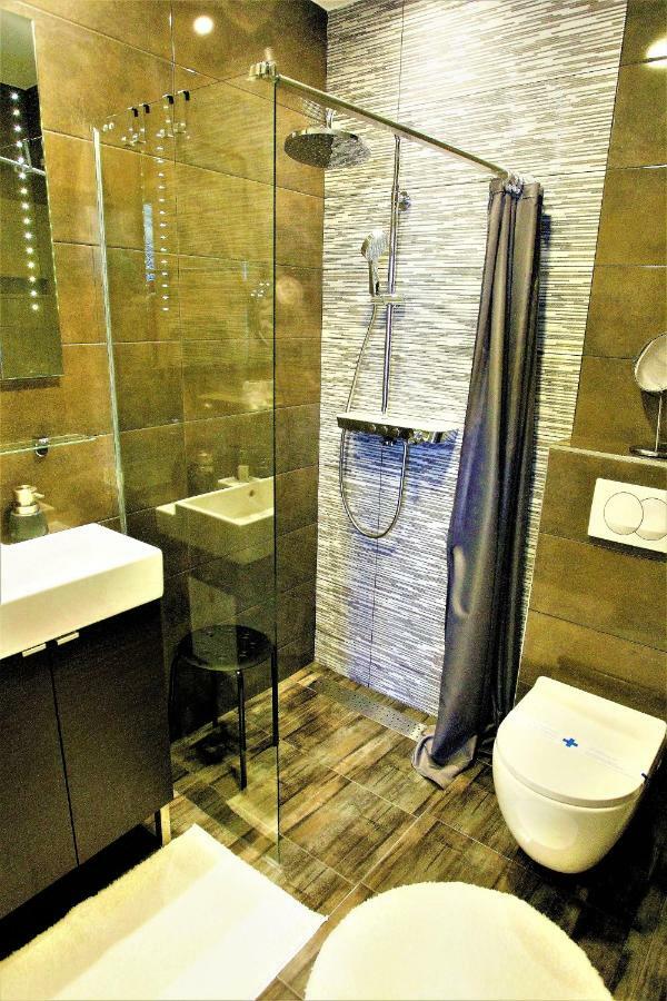Villa Summer Dream With Heated Pool, Sauna And Jacuzzi