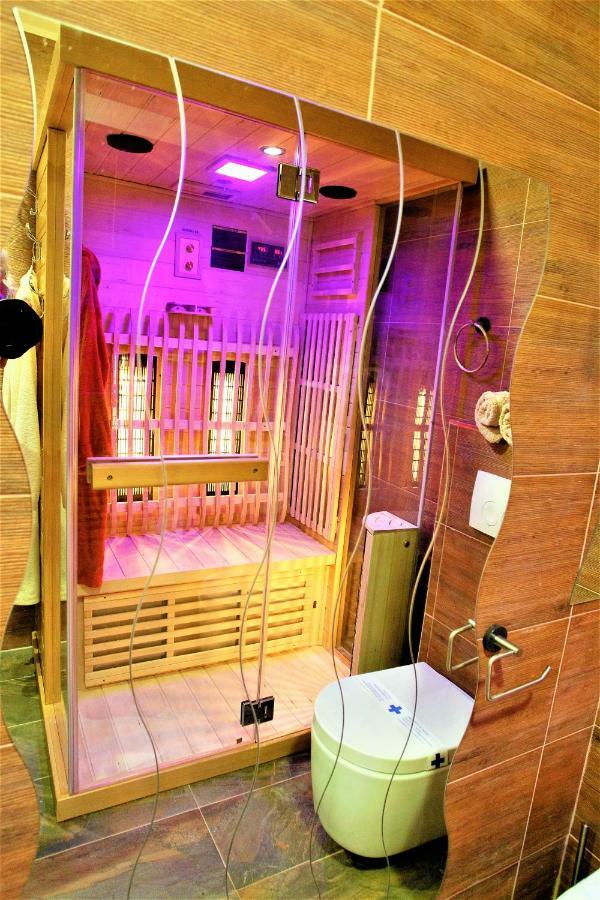 Villa Summer Dream With Heated Pool, Sauna And Jacuzzi Malinska