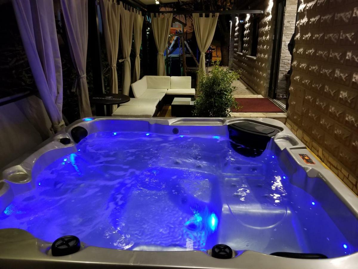 Summer Dream With Heated Pool, Sauna And Jacuzzi