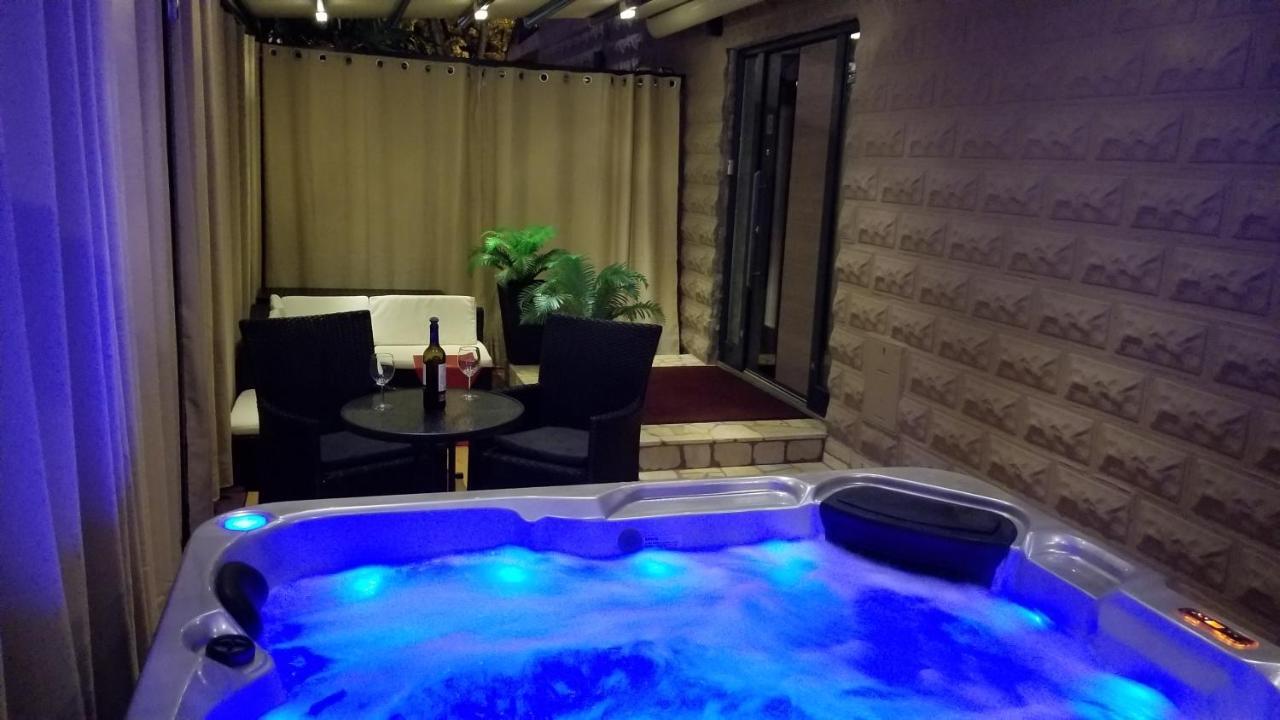 Summer Dream With Heated Pool, Sauna And Jacuzzi Villa *