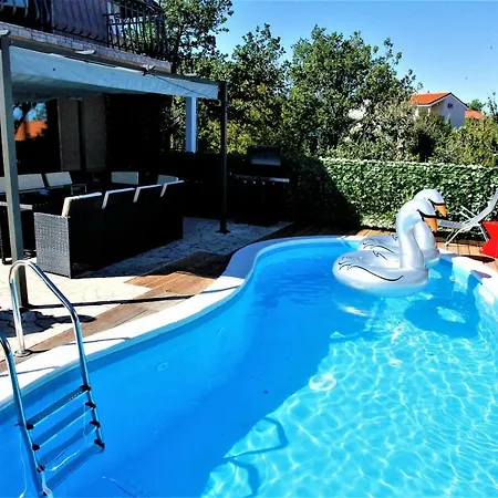 Villa Summer Dream With Heated Pool, Sauna And Jacuzzi Malinska Exterior photo
