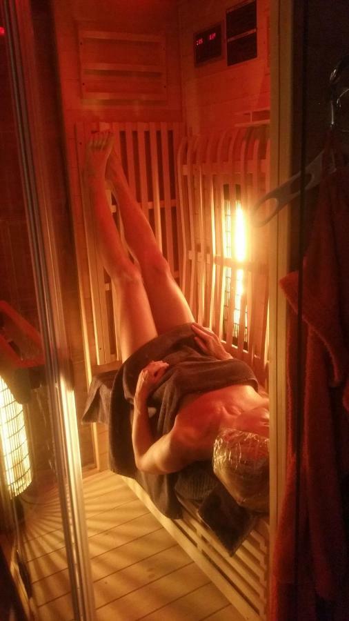 Summer Dream With Heated Pool, Sauna And Jacuzzi Willa